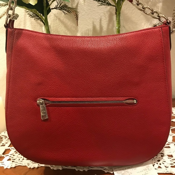 ❌SOLD❌Coach Chelsea 32 HOBO, Red Currant - Picture 3 of 5